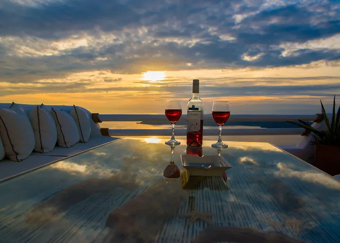 Otel Sunny Imerovigli (Santorini)