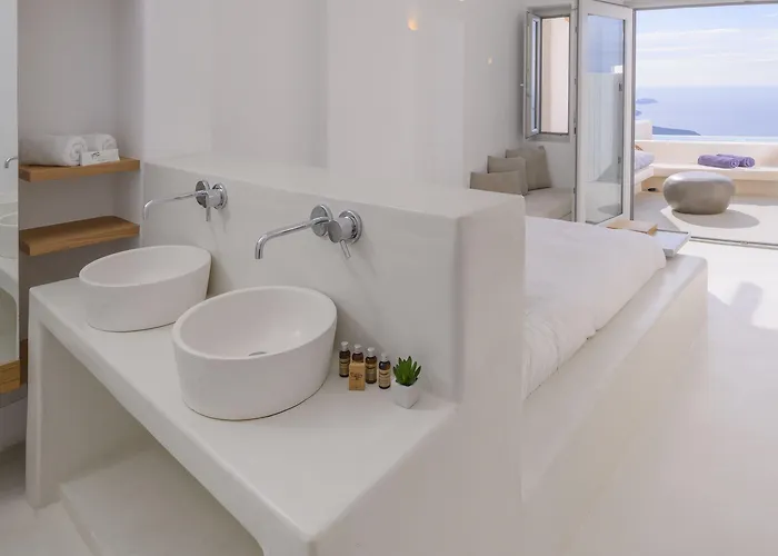 Sunny Imerovigli (Santorini)