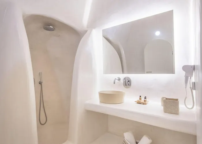 Sunny Hotel Imerovigli (Santorini)