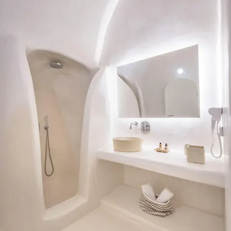 Sunny Hotel Imerovigli (Santorini)