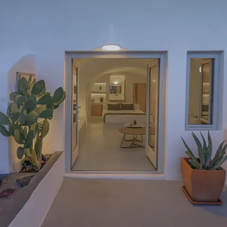 Sunny Hotel Imerovigli (Santorini)