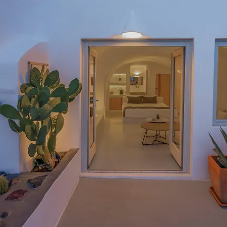 Sunny Hotel Imerovigli (Santorini)
