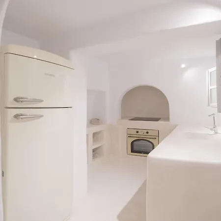 Sunny Hotel 4*