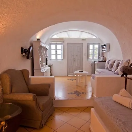 Sunny Hotel 4*