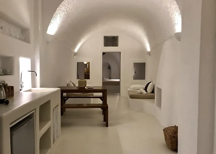 Sunny Imerovigli (Santorini)