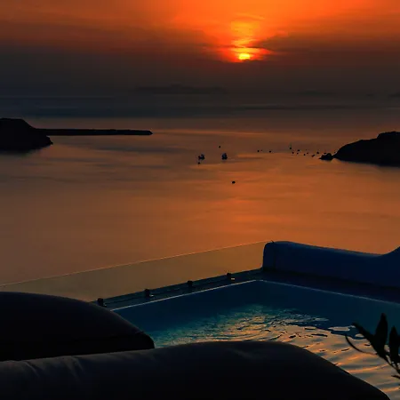 Sunny Hotel 4*