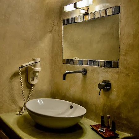 Sunny 4* 이메로비글리