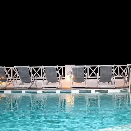 Sunny Hotel