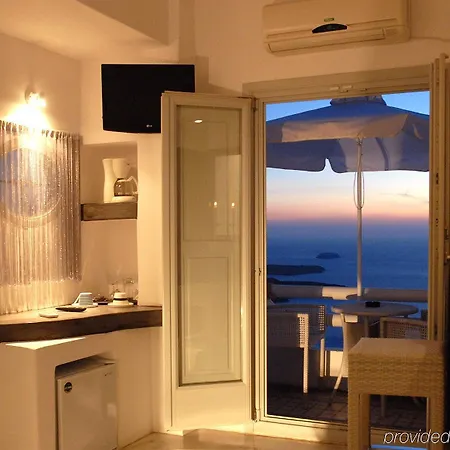 Sunny 4* Imerovigli (Santorini)