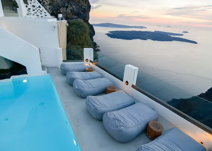 Sunny 4* Imerovigli (Santorini)